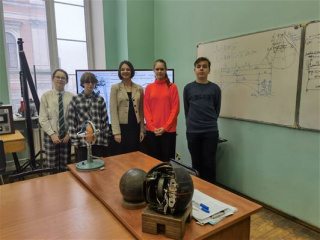 В рамках реализации Космических классов в стенах университета 25 марта прошёл школьный урок программы дополнительного образования «Навигация»